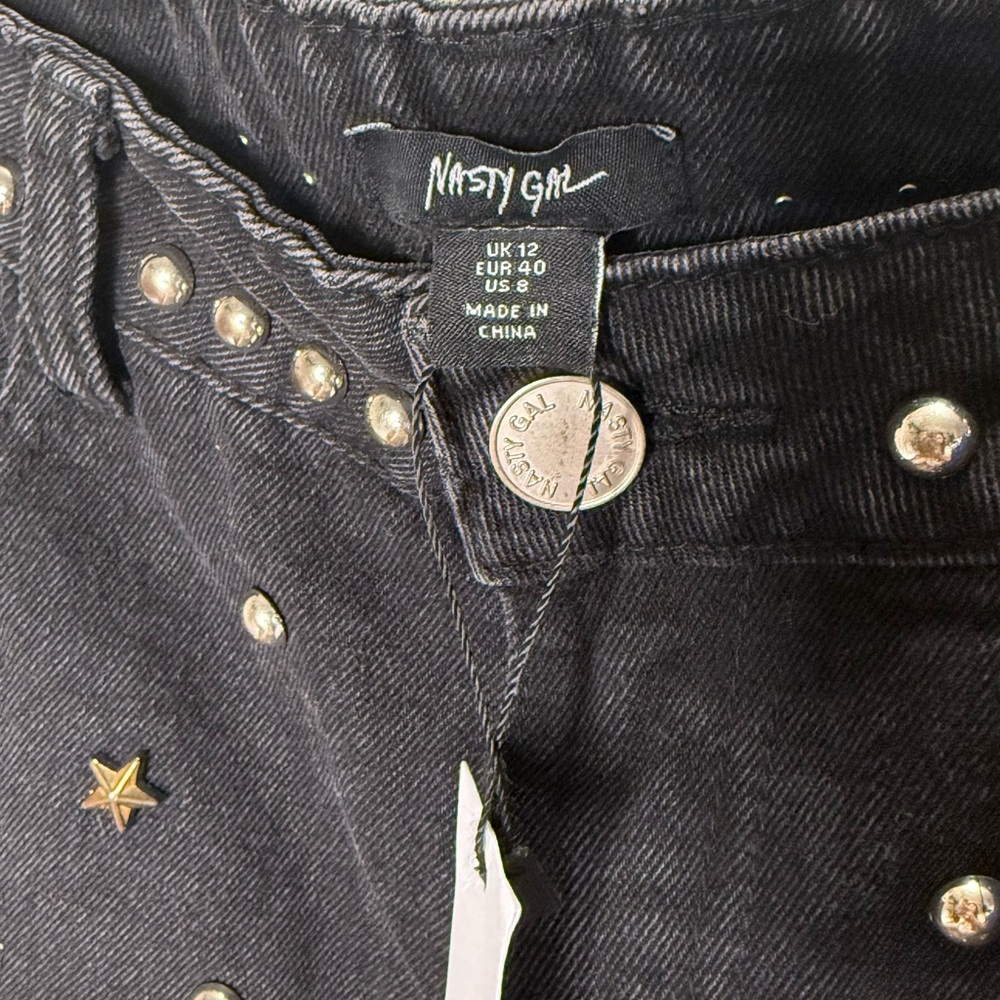 Nasty Gal Black Star-Studded Denim Shorts - Picture 5 of 6